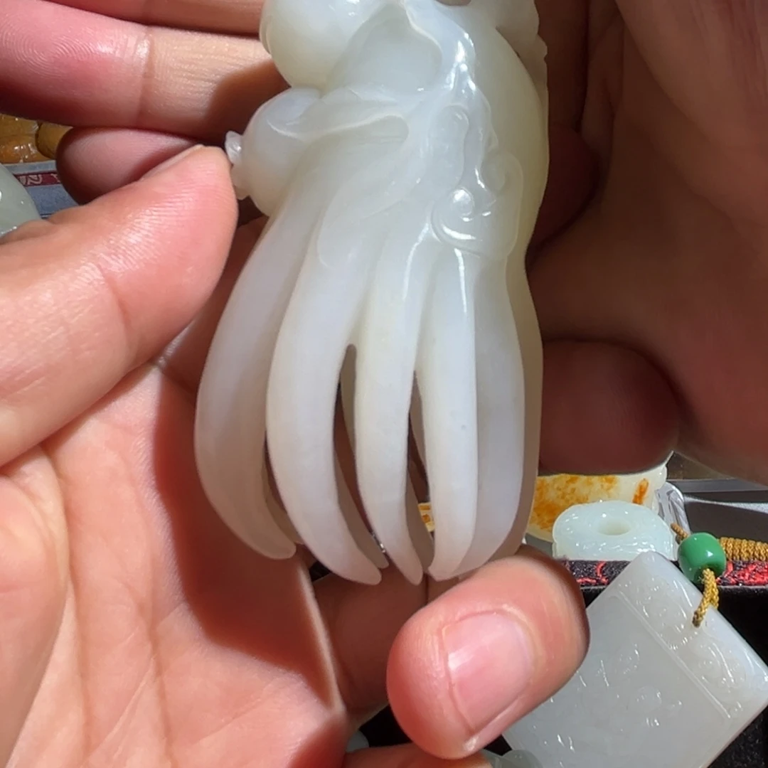 和田玉未镶嵌挂件