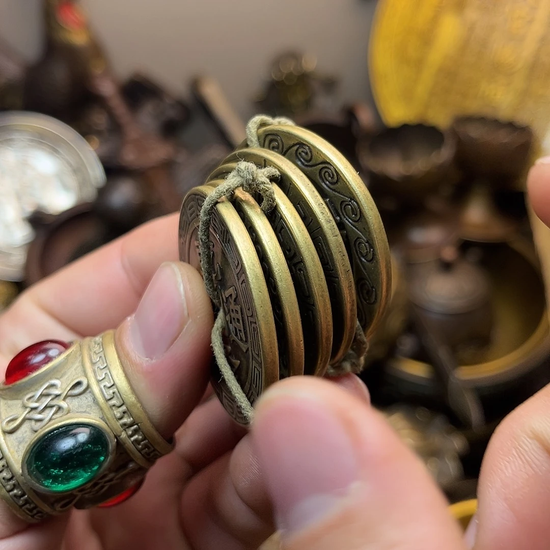 精美铜器工艺品等