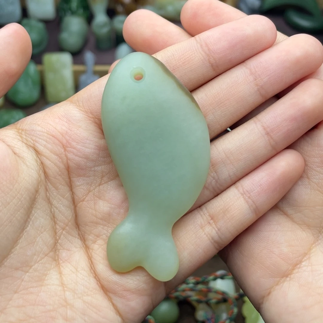 【闪购商品】和田玉未镶嵌颈饰随*