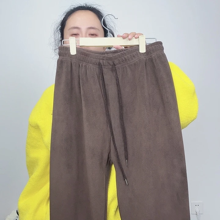 漂亮妹妹的漂亮衣服