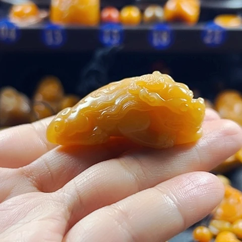 田黄石幺*柒田黄石手把件