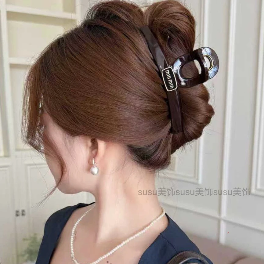 原创设计--高级设计师款休闲简约风头饰亮面复古百搭时尚鲨鱼夹