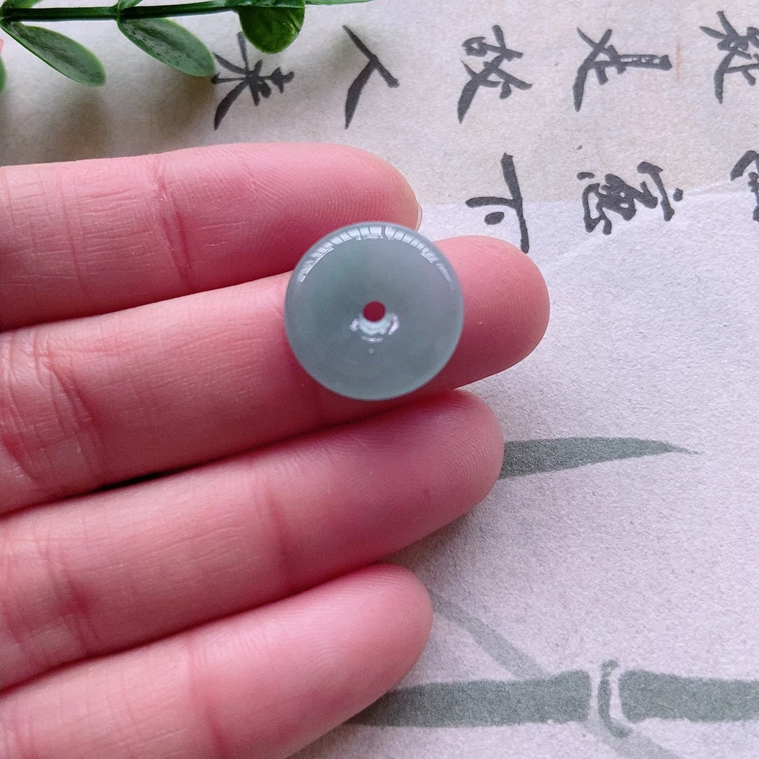 天然翡翠A货冰润蓝底迷你平安扣 尺寸14×3mm
