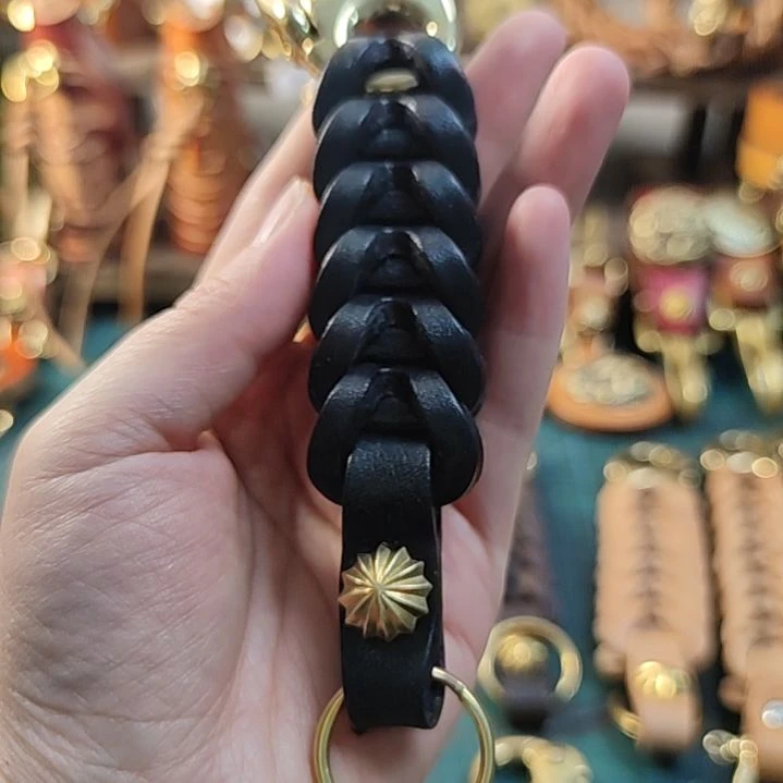 4.3厚7节黑色油蜡皮