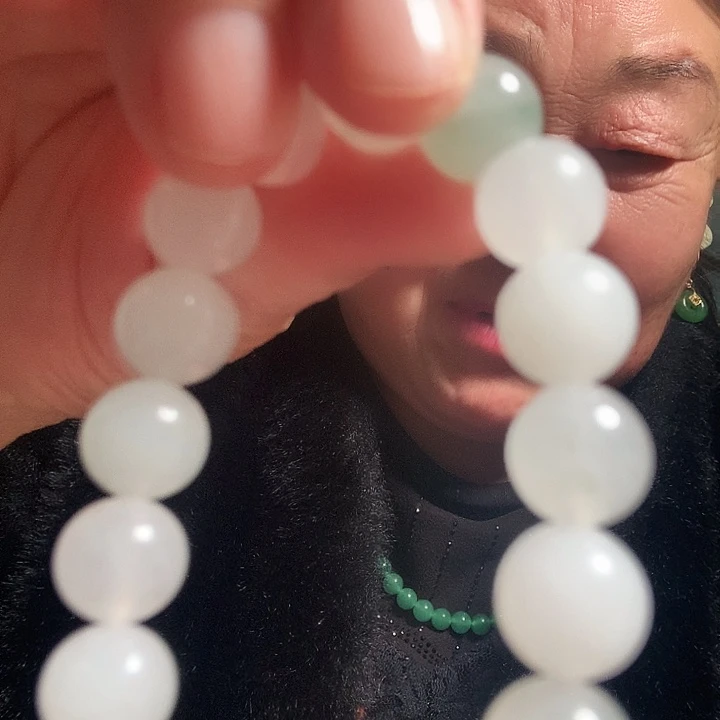 套链未镶嵌透闪石质玉