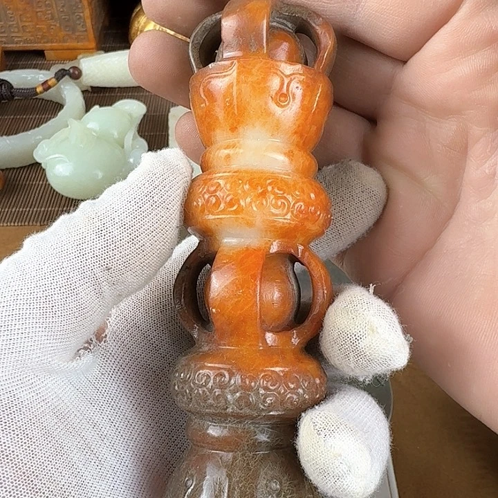 和田玉挂件未镶嵌厚****爱