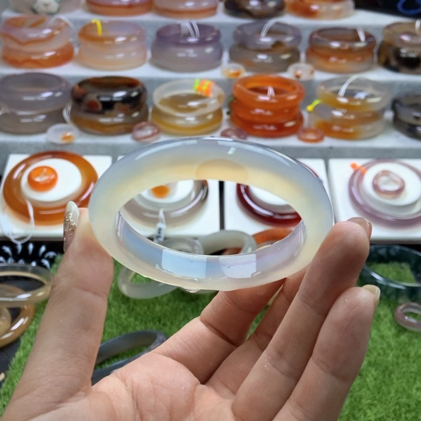 【闪购商品】玛瑙/玉髓手镯未镶嵌