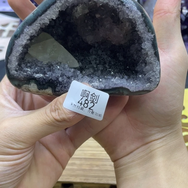 未镶嵌紫晶大型摆件（非配饰）红***斯