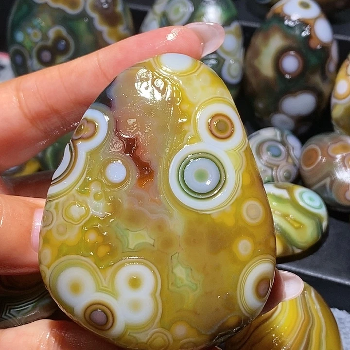 玛瑙/玉髓未镶嵌珠宝奇石67