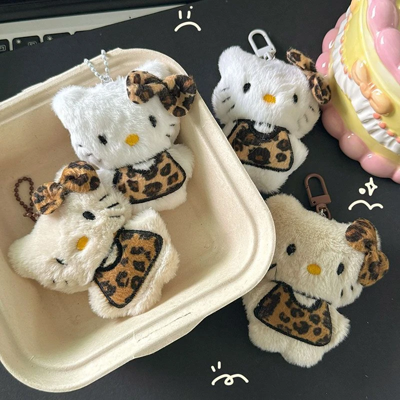 豹纹Kitty挂件毛绒绒可爱KT爱心包包挂饰miu系风学生少女心钥匙扣