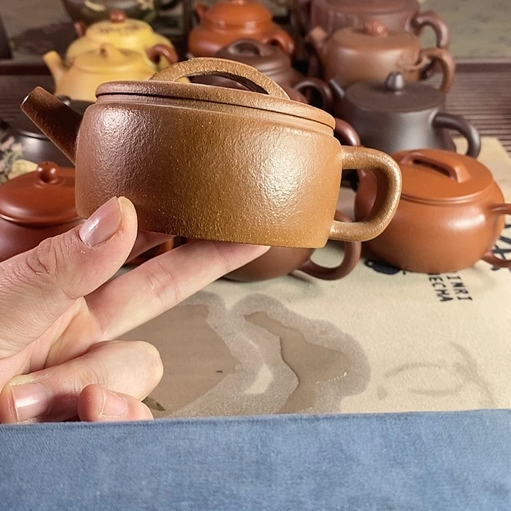 茶壶紫砂紫砂的微瑕