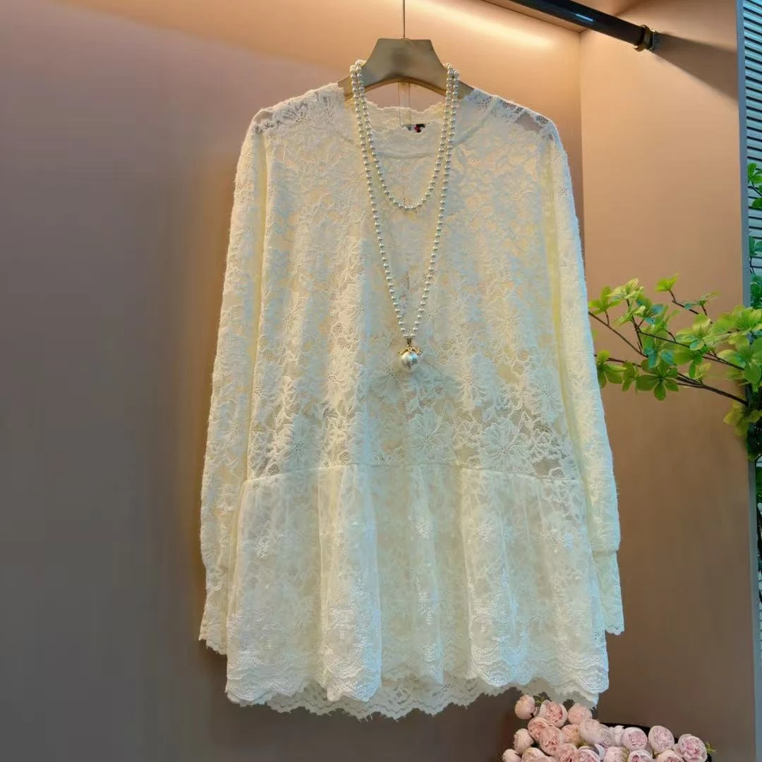 秋季欧洲站新款减龄洋气蕾丝拼接百搭长袖上衣（衣76左右）