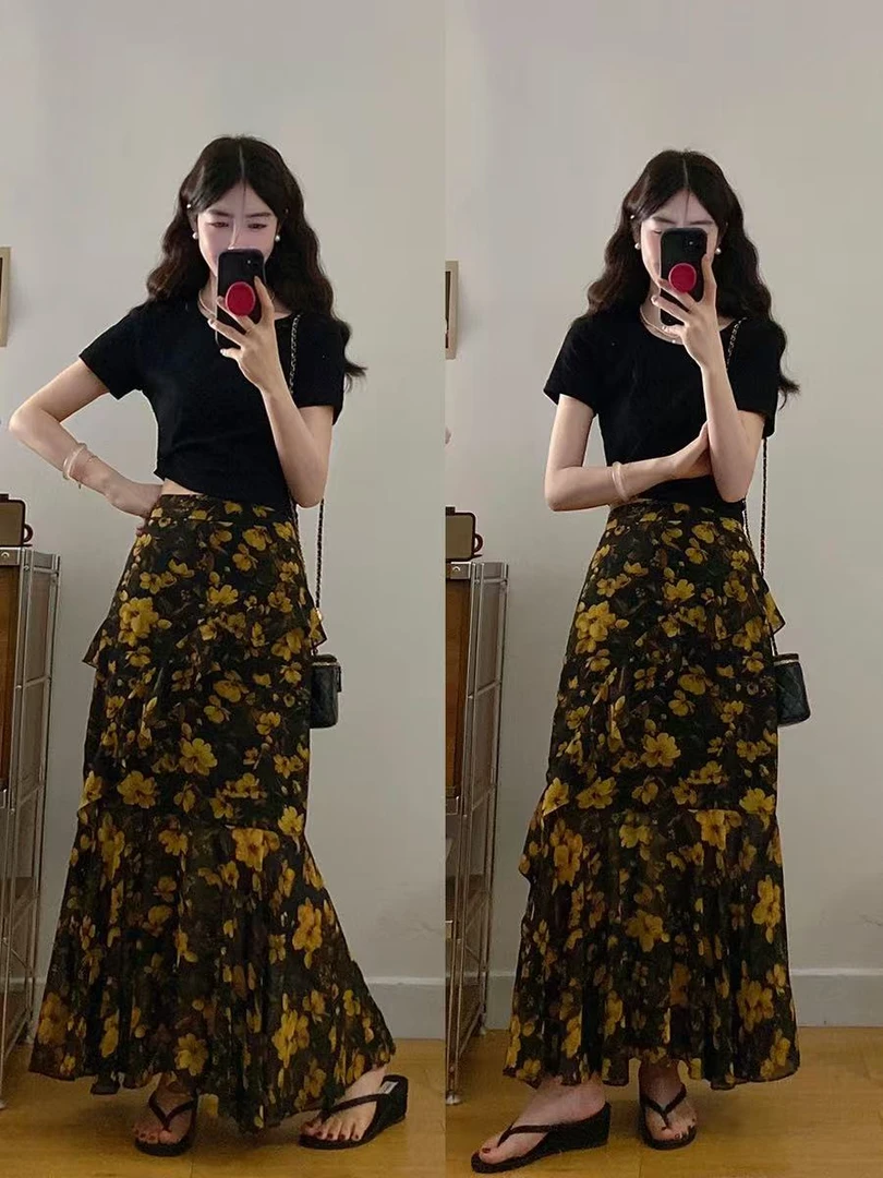 【小巧定制】3266夏季新款后背绑带镂空修身T+飘逸半身裙套装