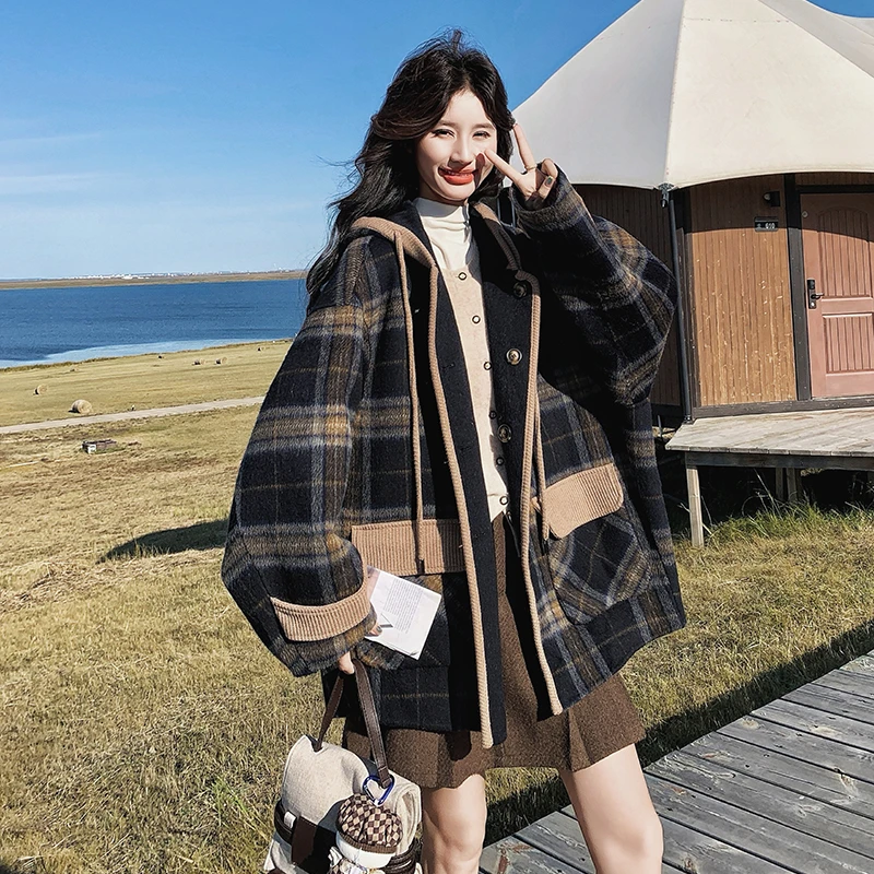 韩系复古格纹连帽毛呢外套女短款显瘦减龄大衣中长款宽松格子韩版