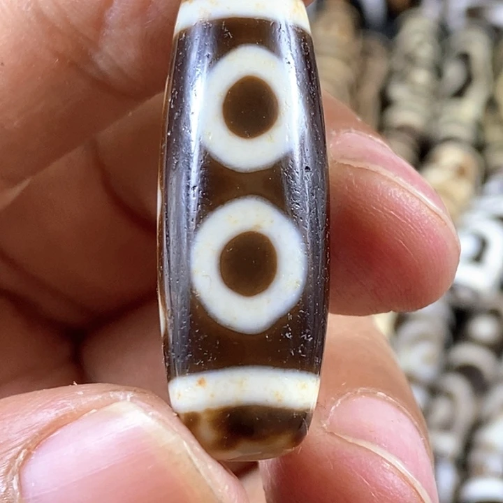 只买单纯的吊坠，没带链子，属的性质。