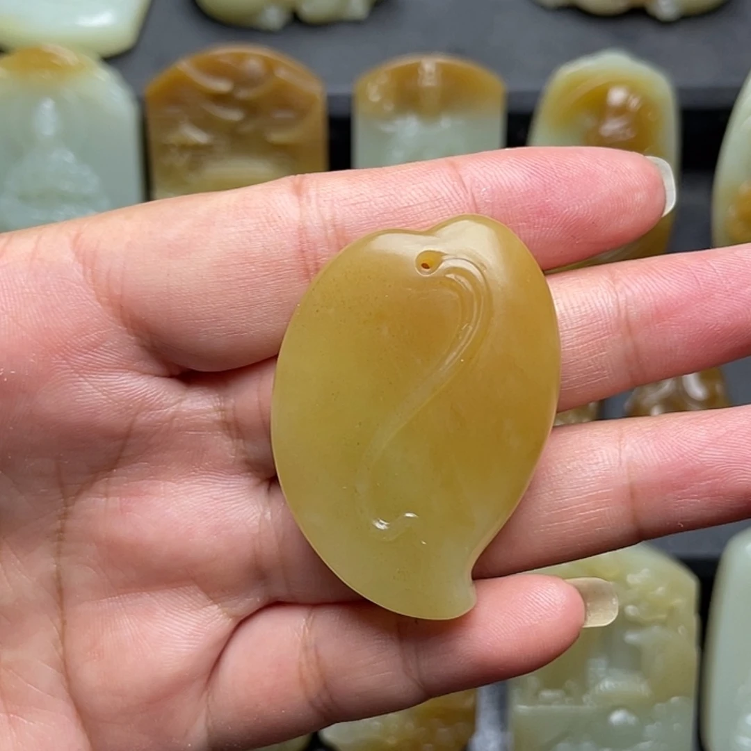 【闪购商品】和田玉（糖玉）未镶嵌颈饰