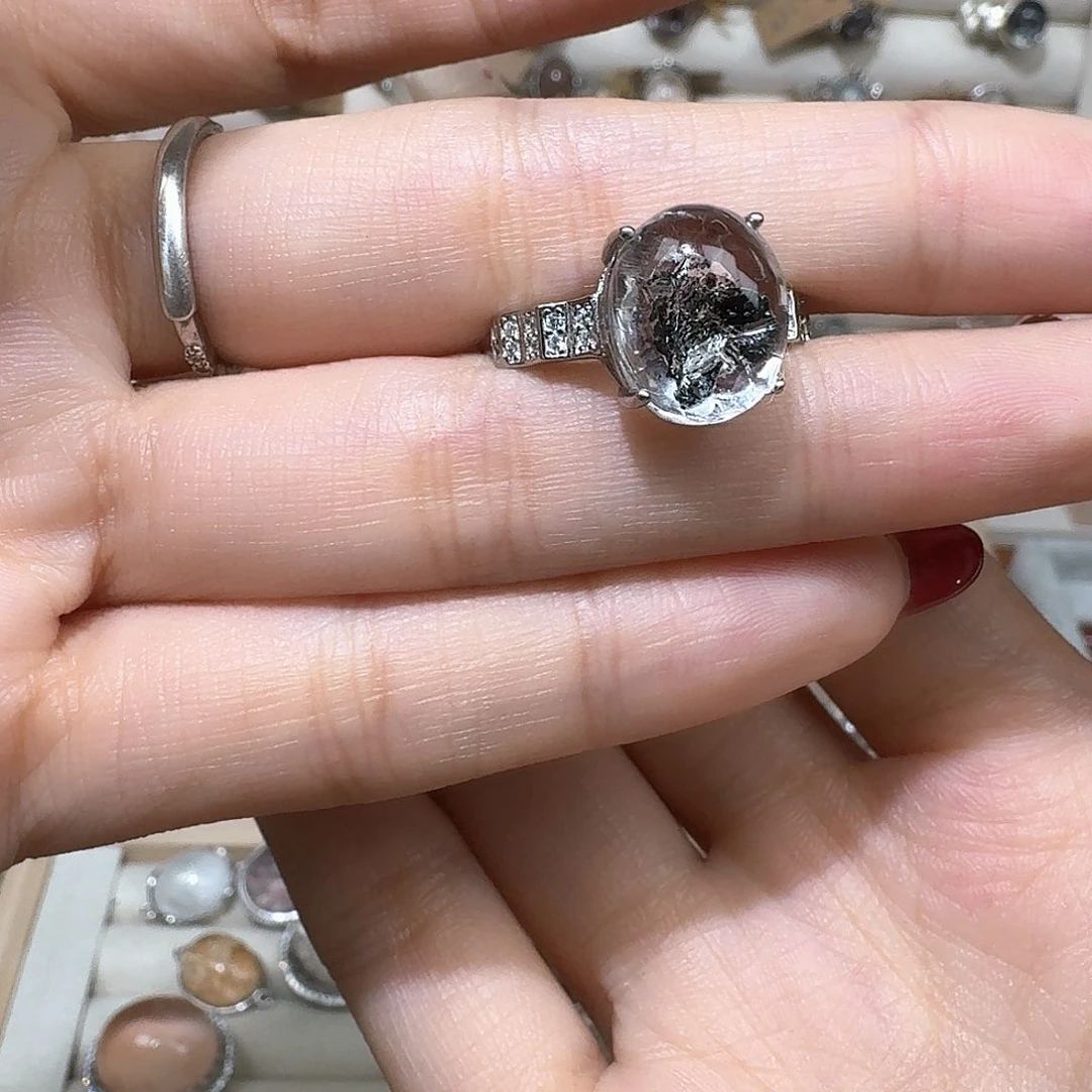水晶定制款闪灵戒指不退换未镶嵌甜****