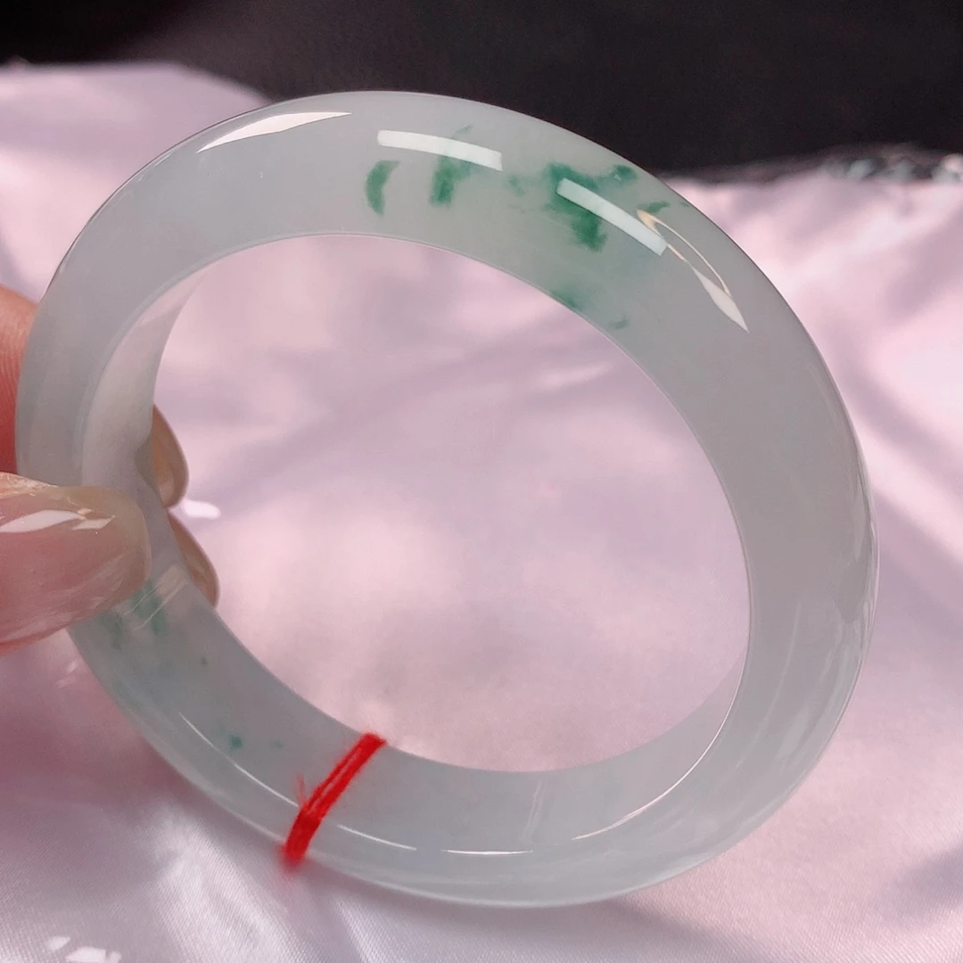 【闪购商品】未镶嵌手镯翡翠小**?55+