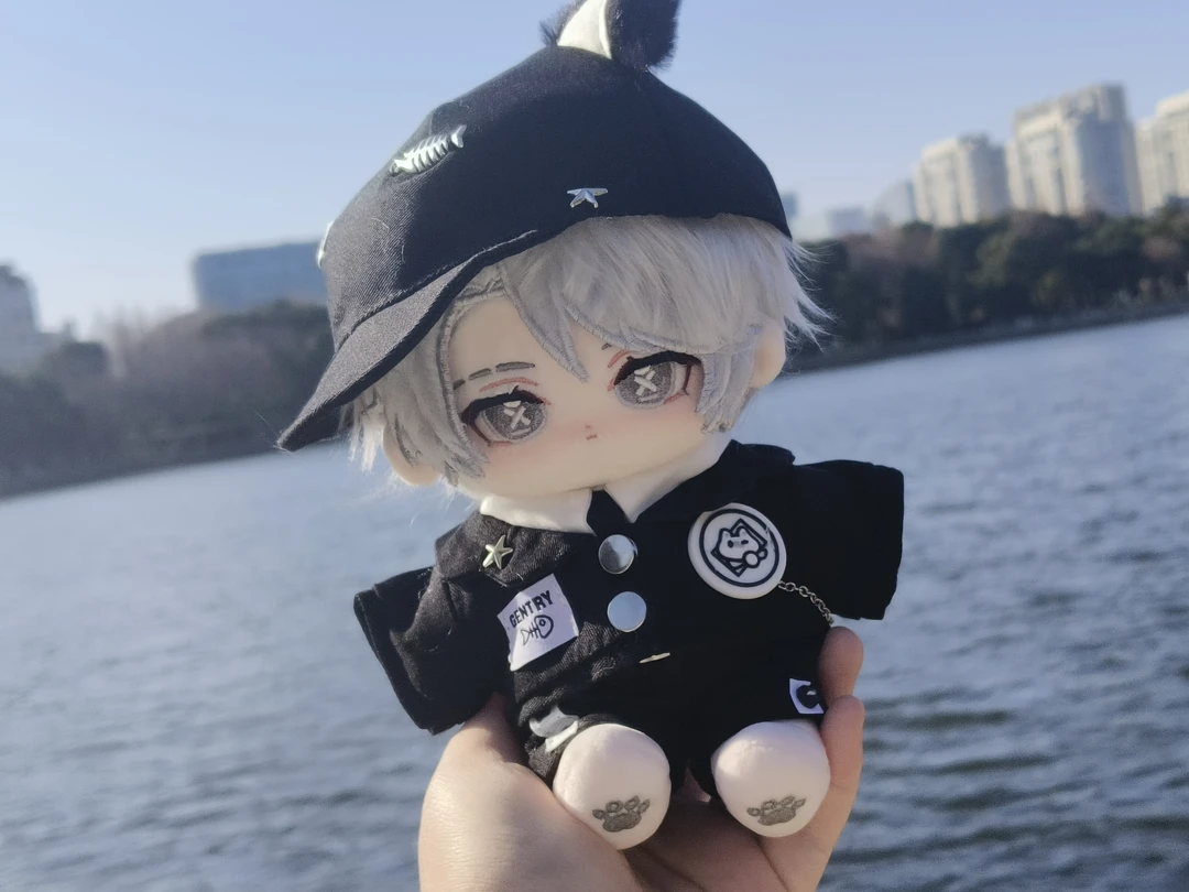 第五人格入殓师20cm棉花娃娃有骨毛绒正版高颜值可爱毛绒玩偶公仔