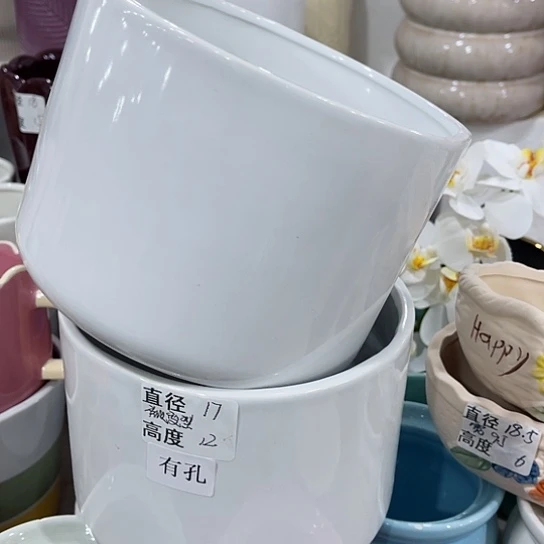 多肉绿植陶瓷花盆9.9包邮，有孔