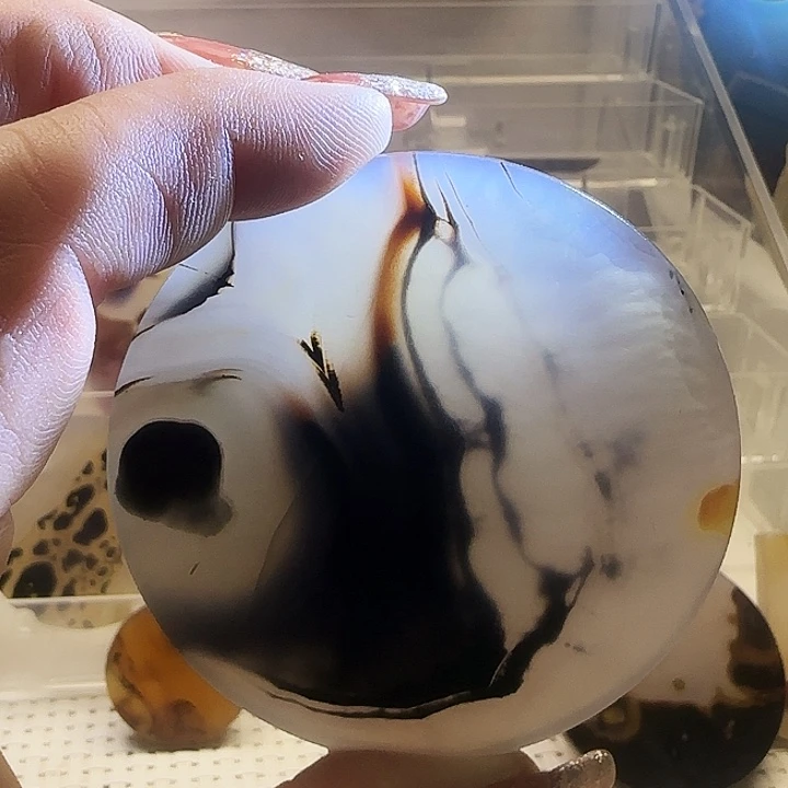 玛瑙/玉髓未镶嵌珠宝奇石