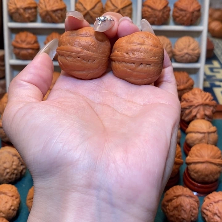 宁***2吊坠文玩核桃骨甲纹金蟾