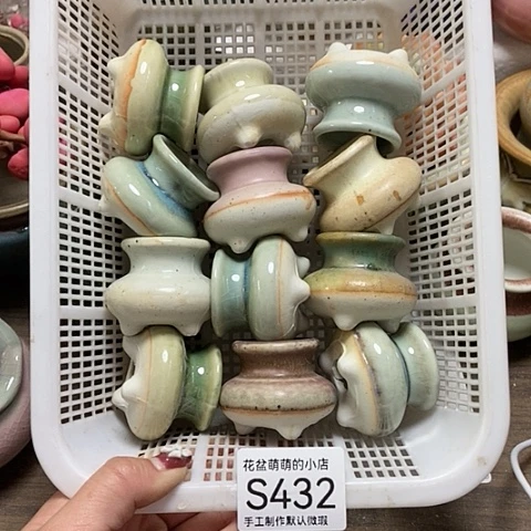 紫砂花盆432微瑕品口径3厘米左右