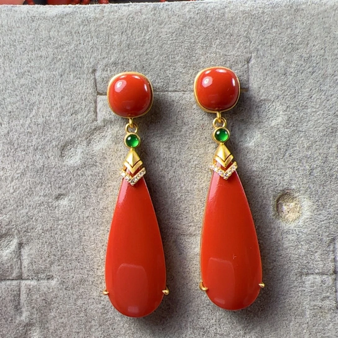 南红玛瑙18K金镶嵌耳坠