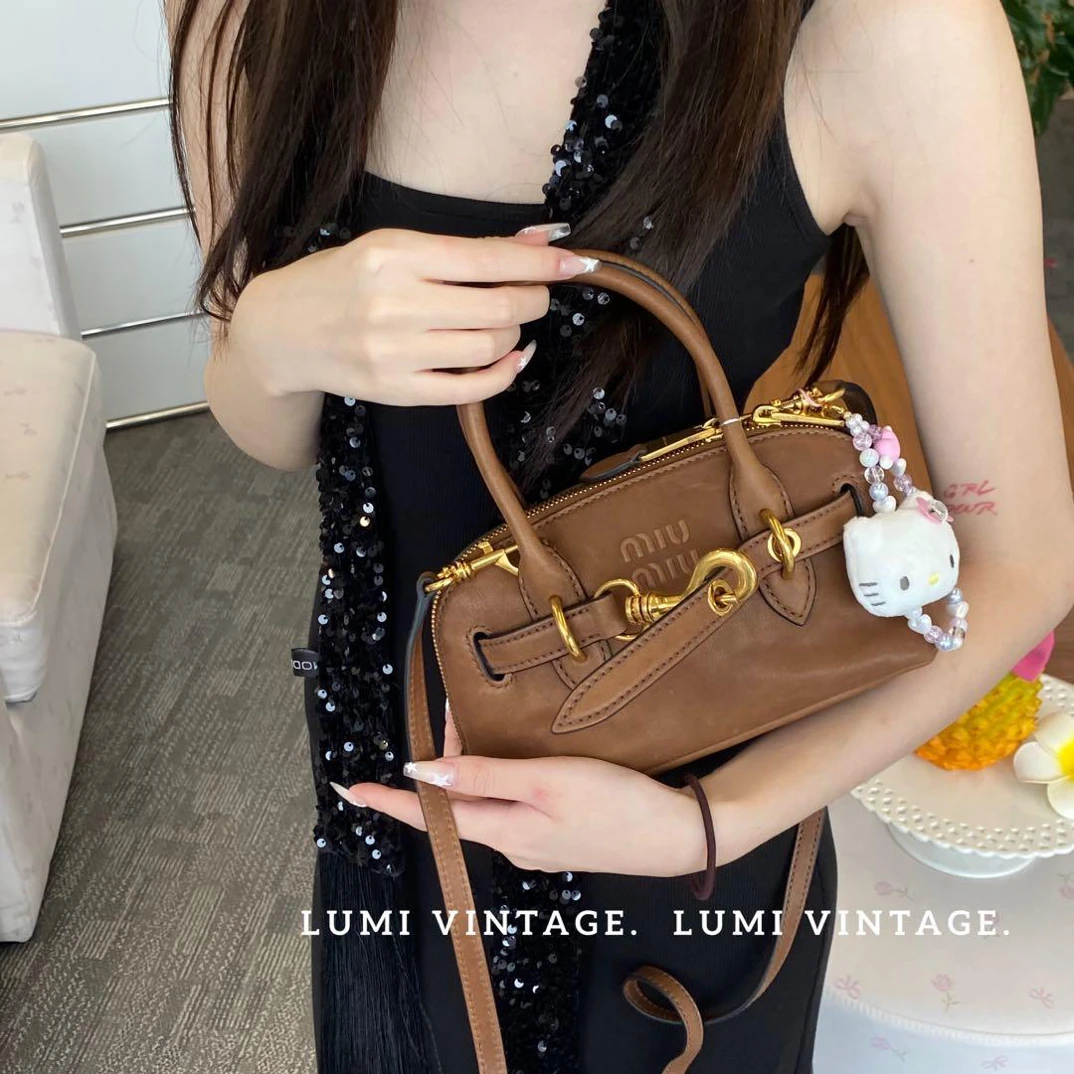 95新 MIU MIU/缪缪 mini干邑色aventure nappa斜挎包40624171
