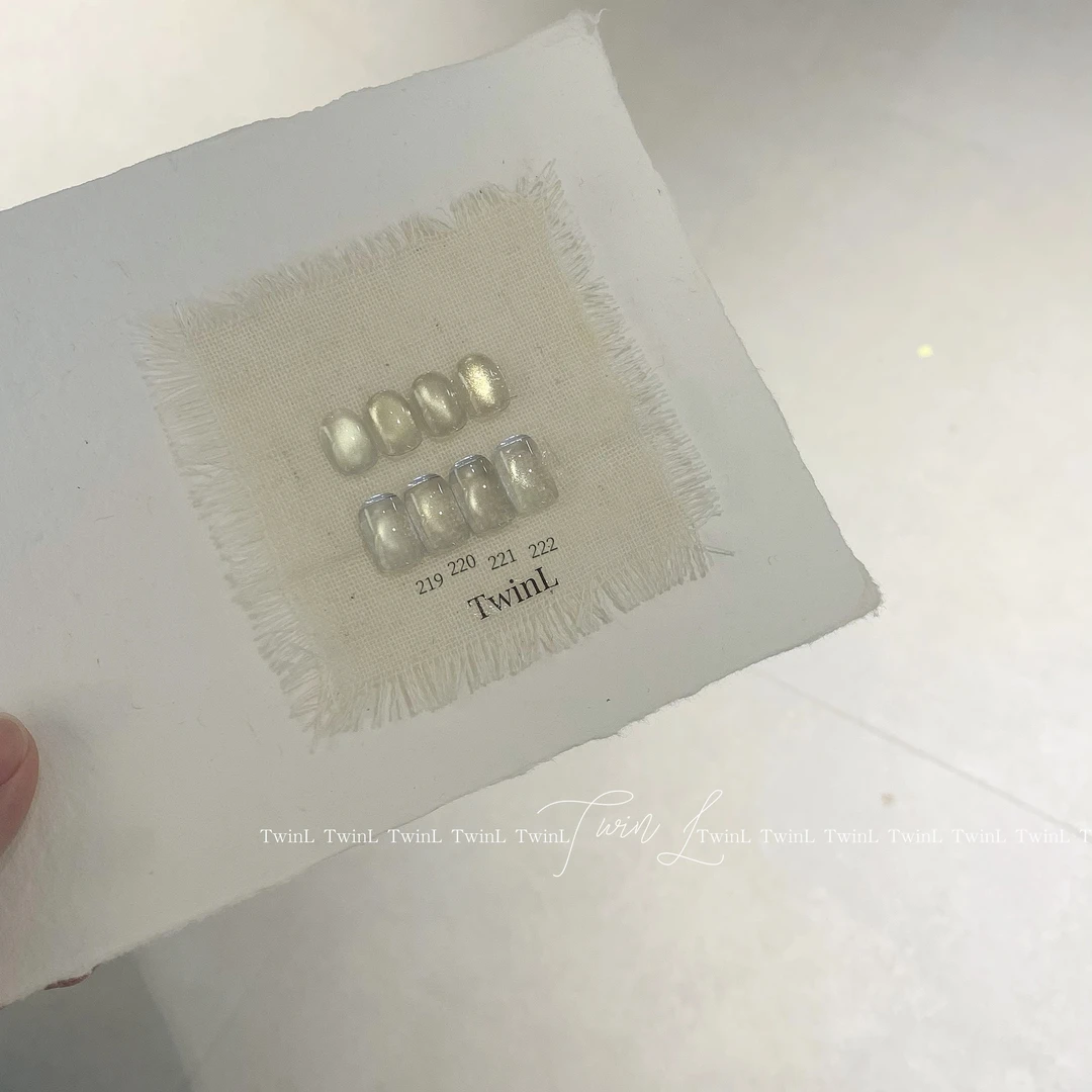 TWINL香槟猫眼 新款秋冬富家千金爆闪乳白小套胶白开水透色甲油胶