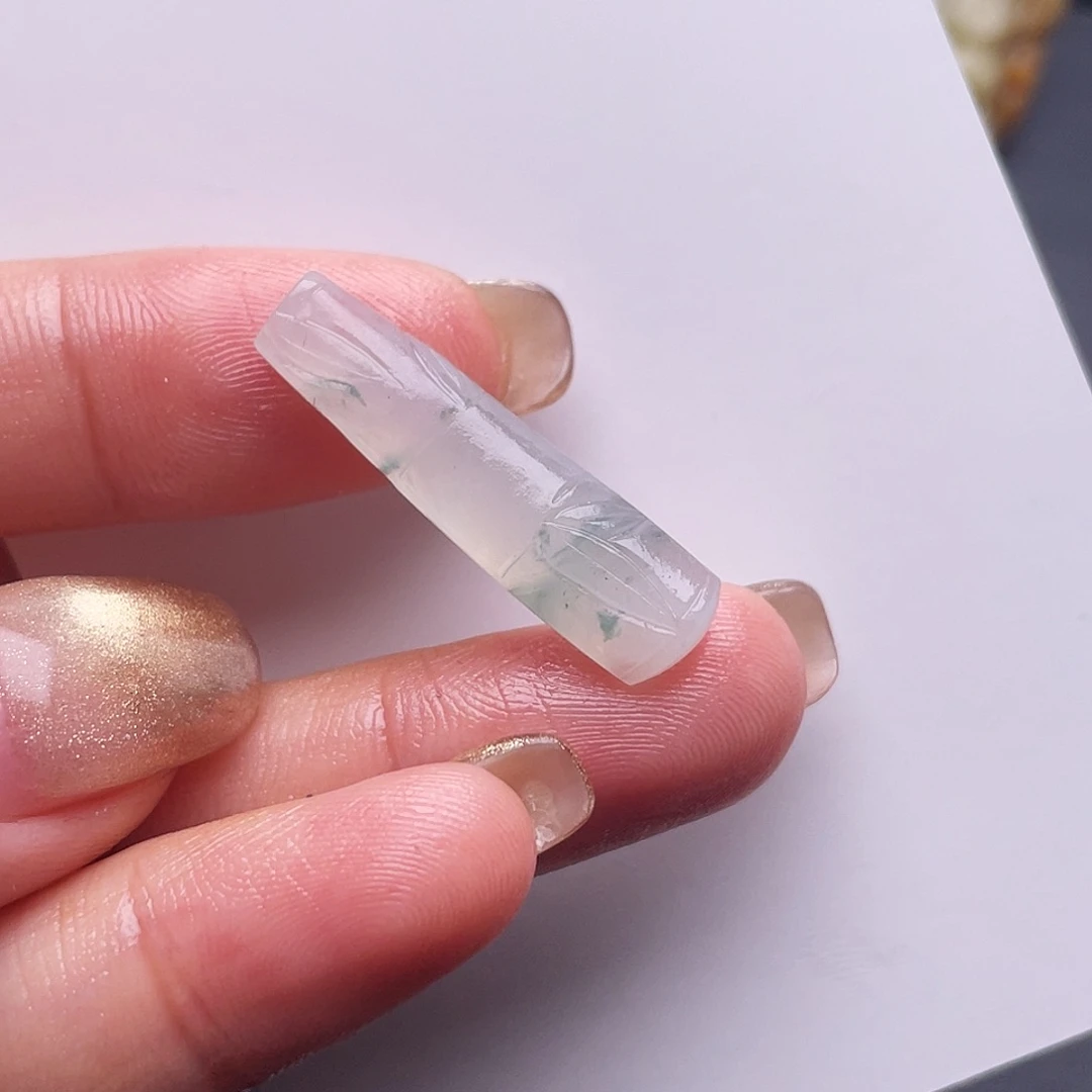 未镶嵌定制翡翠天然
