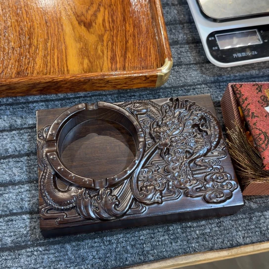 风车木（黑檀木）烟灰缸