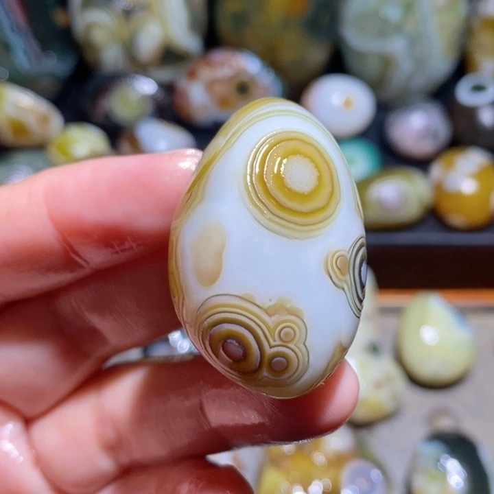 未镶嵌玛瑙/玉髓珠宝半成品150