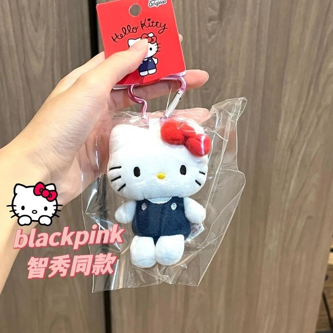 blackpink同款爱心扣KT猫钥匙挂扣挂件hellokitty挂件玩偶挂件