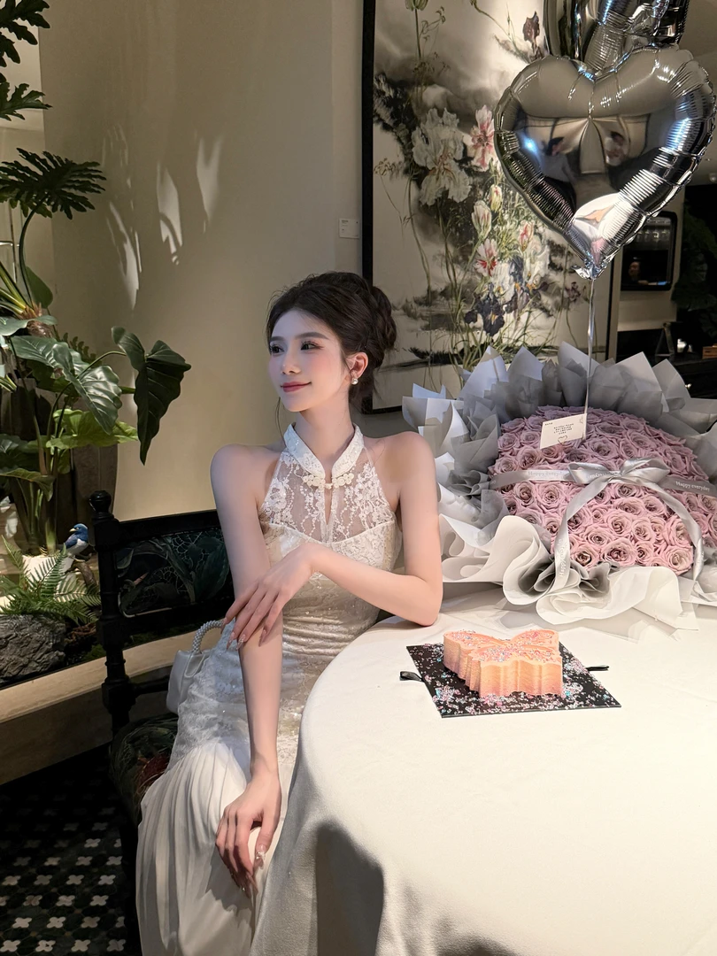 精板美衣随机一件