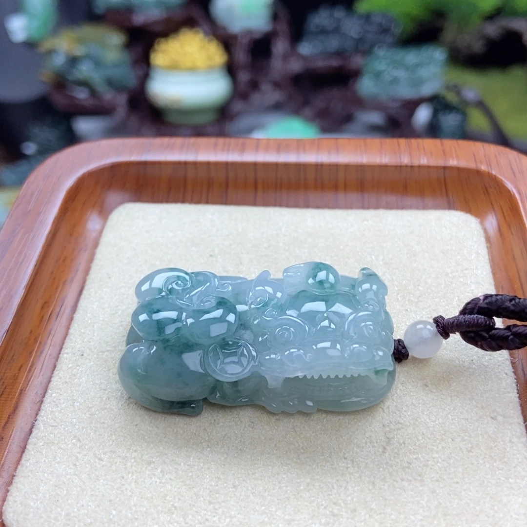 颈饰未镶嵌翡翠A31 冰胶飘花霸王貔貅