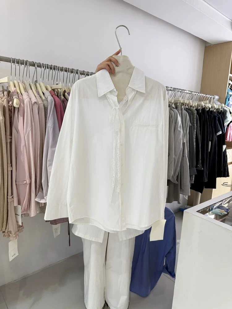 蕾丝拼接花边翻领衬衫显瘦小众百搭设计感长袖上衣