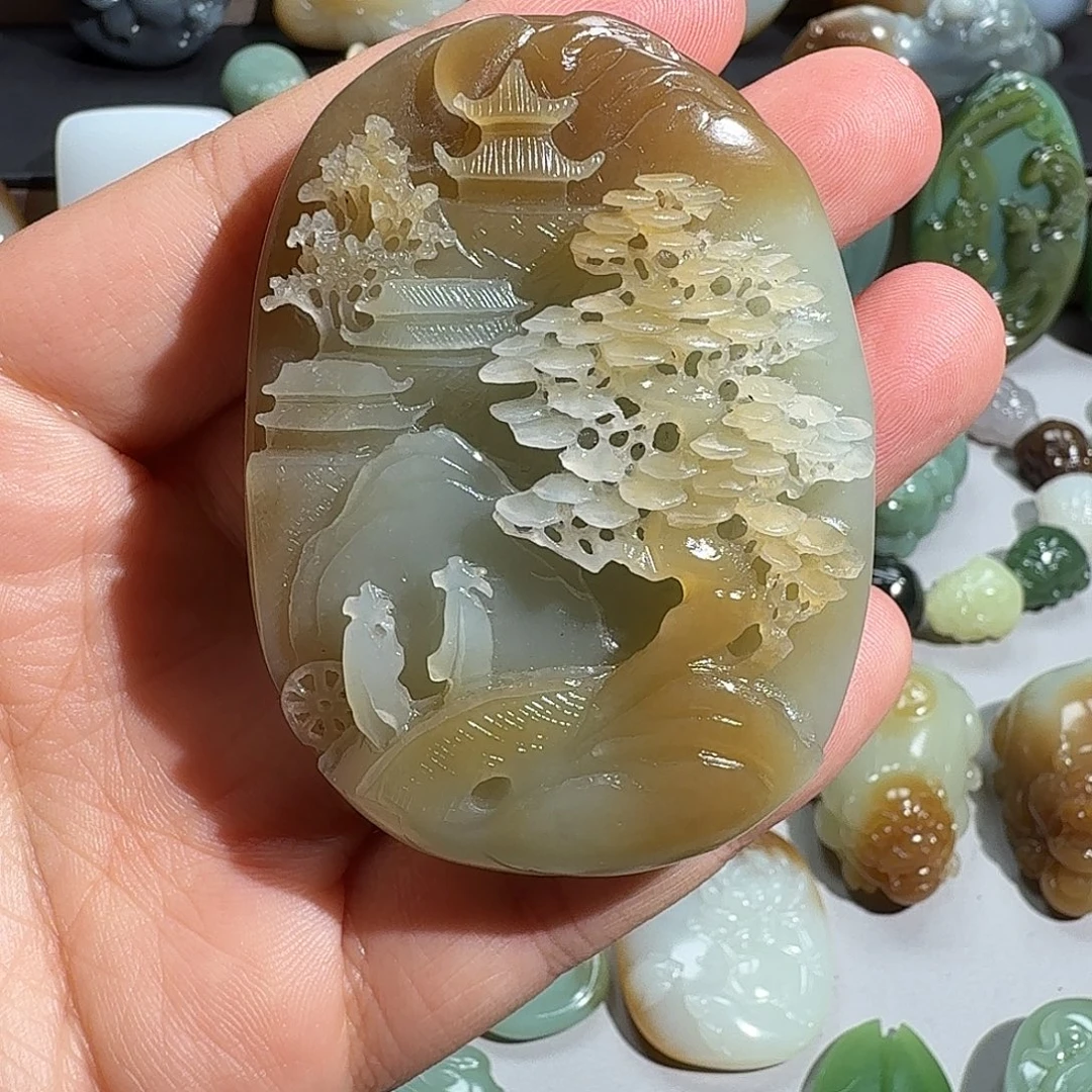 和田玉未镶嵌颈饰