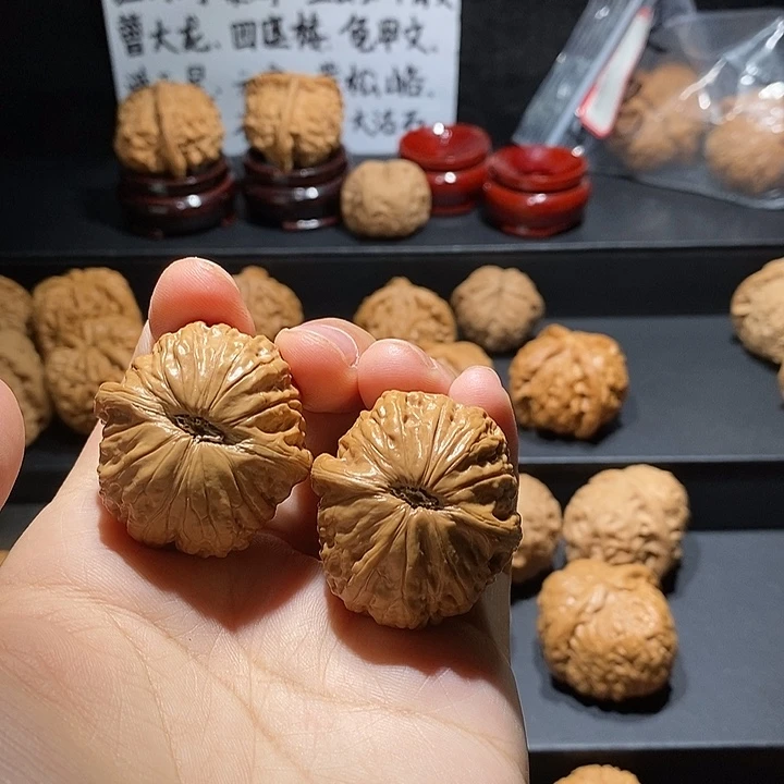 文玩核桃吊坠35tie chui
