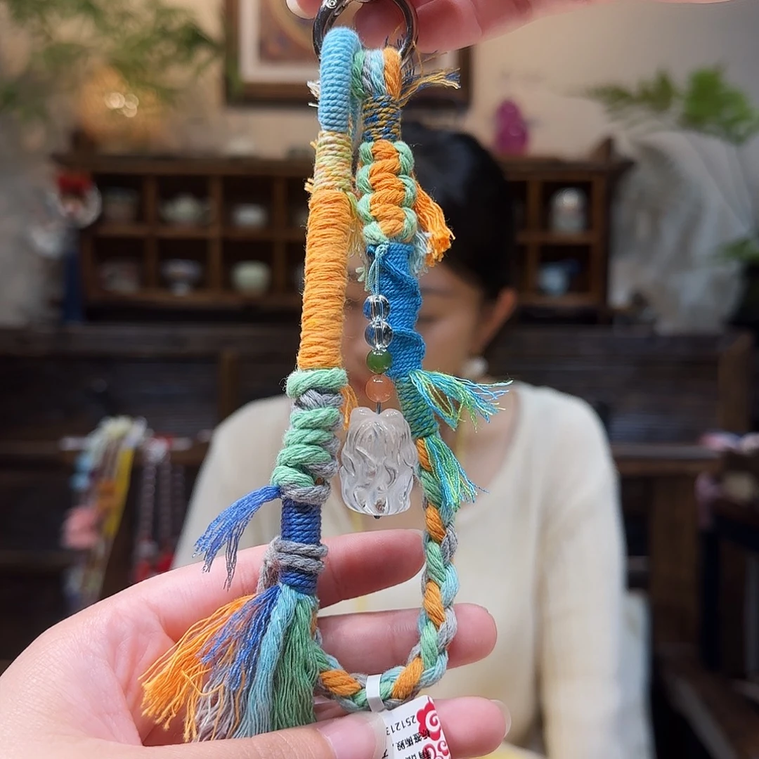 水晶非金属设计款挂件