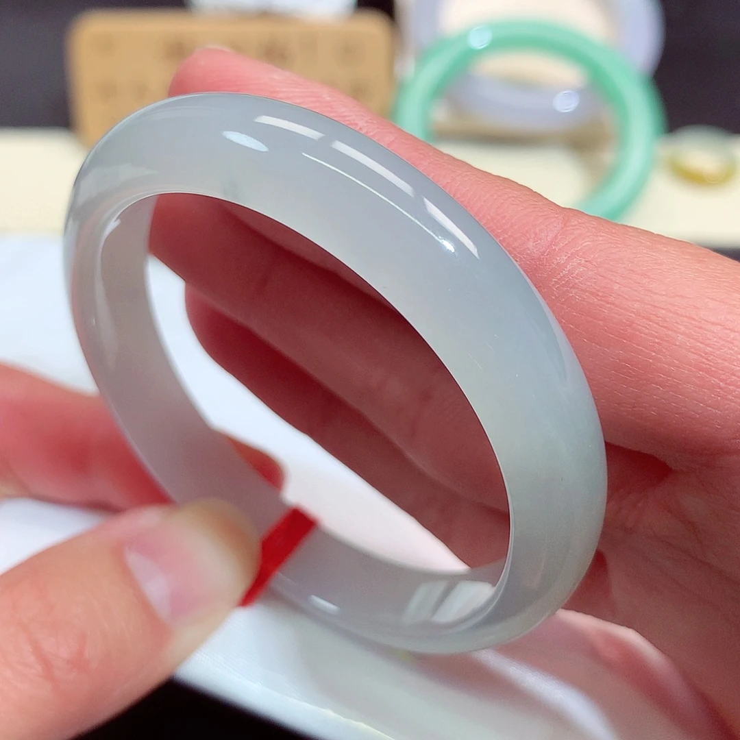 翡翠未镶嵌手镯1274