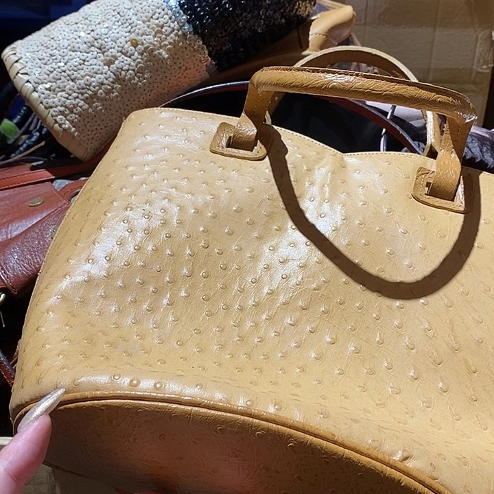 《***》中古香水沐浴露持久留香