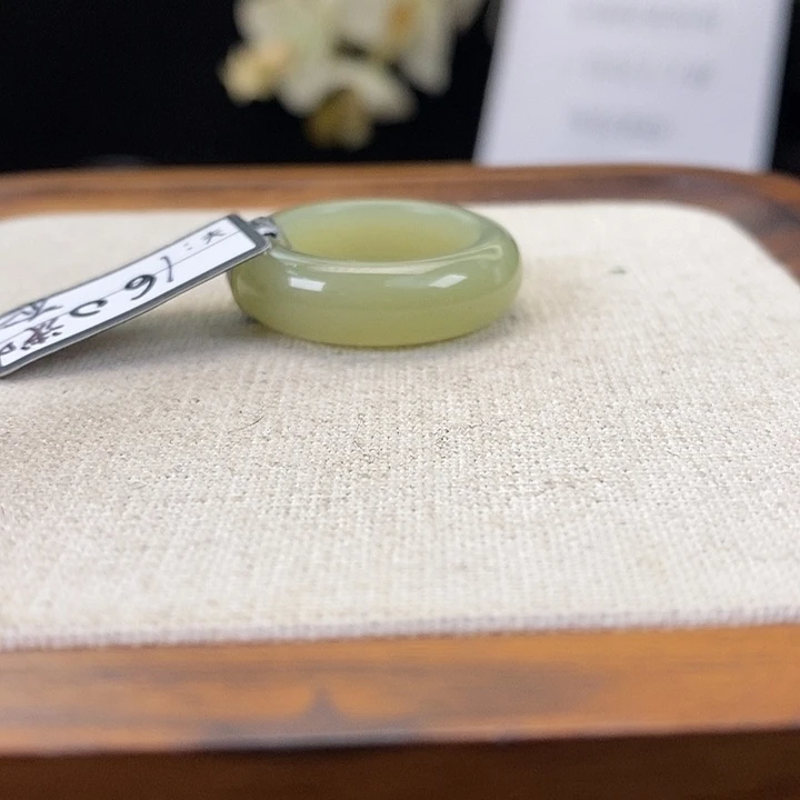 和田玉（糖玉）未镶嵌戒指Z21 圆条 湖水绿 18.0