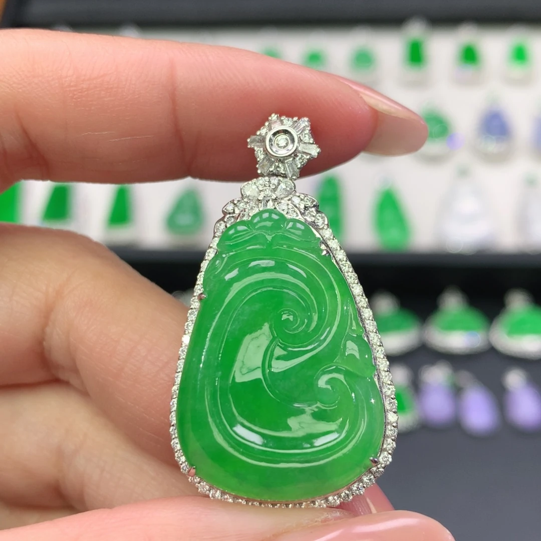 翡翠18K金镶嵌吊坠(不含链)