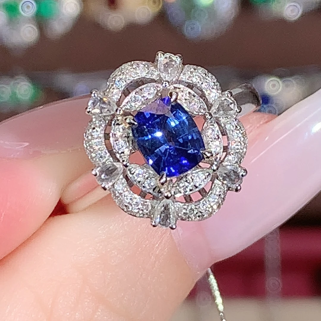 18K金镶嵌蓝宝石戒指0.88ct/天然宝石/七天无理由
