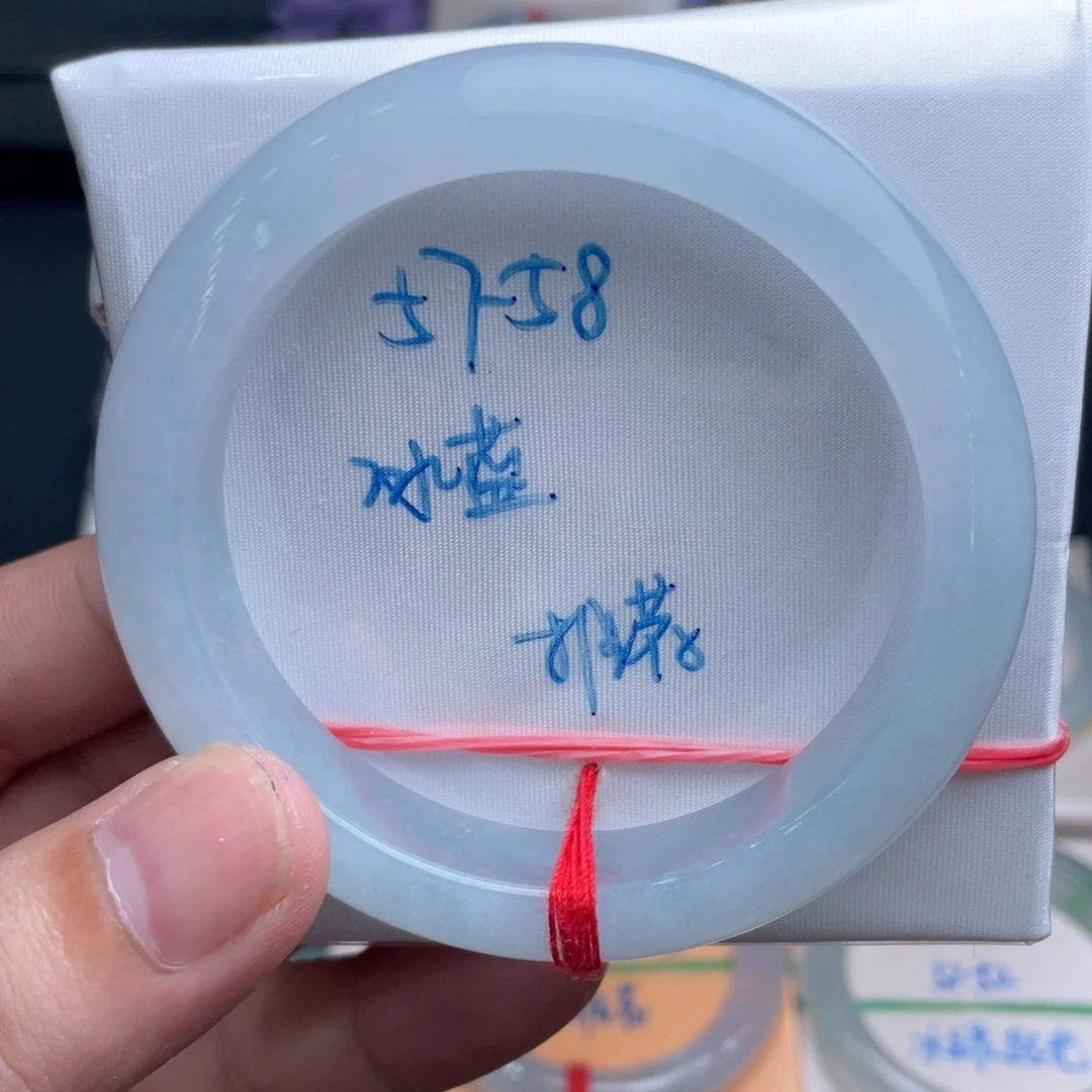 翡翠未镶嵌手镯翡翠手镯