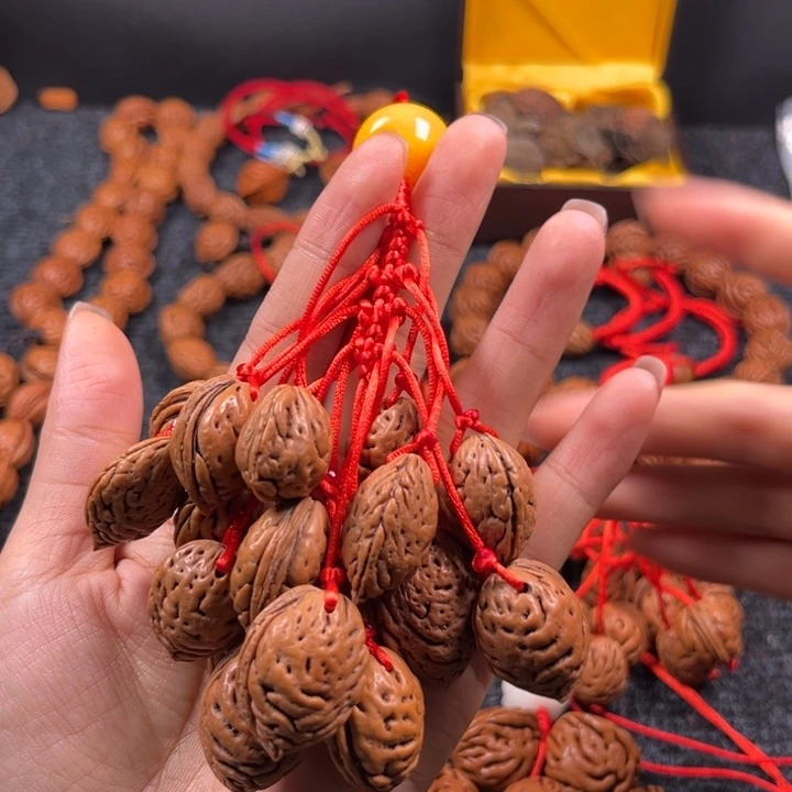 紫***默吊坠桃核桃枭挂件L2