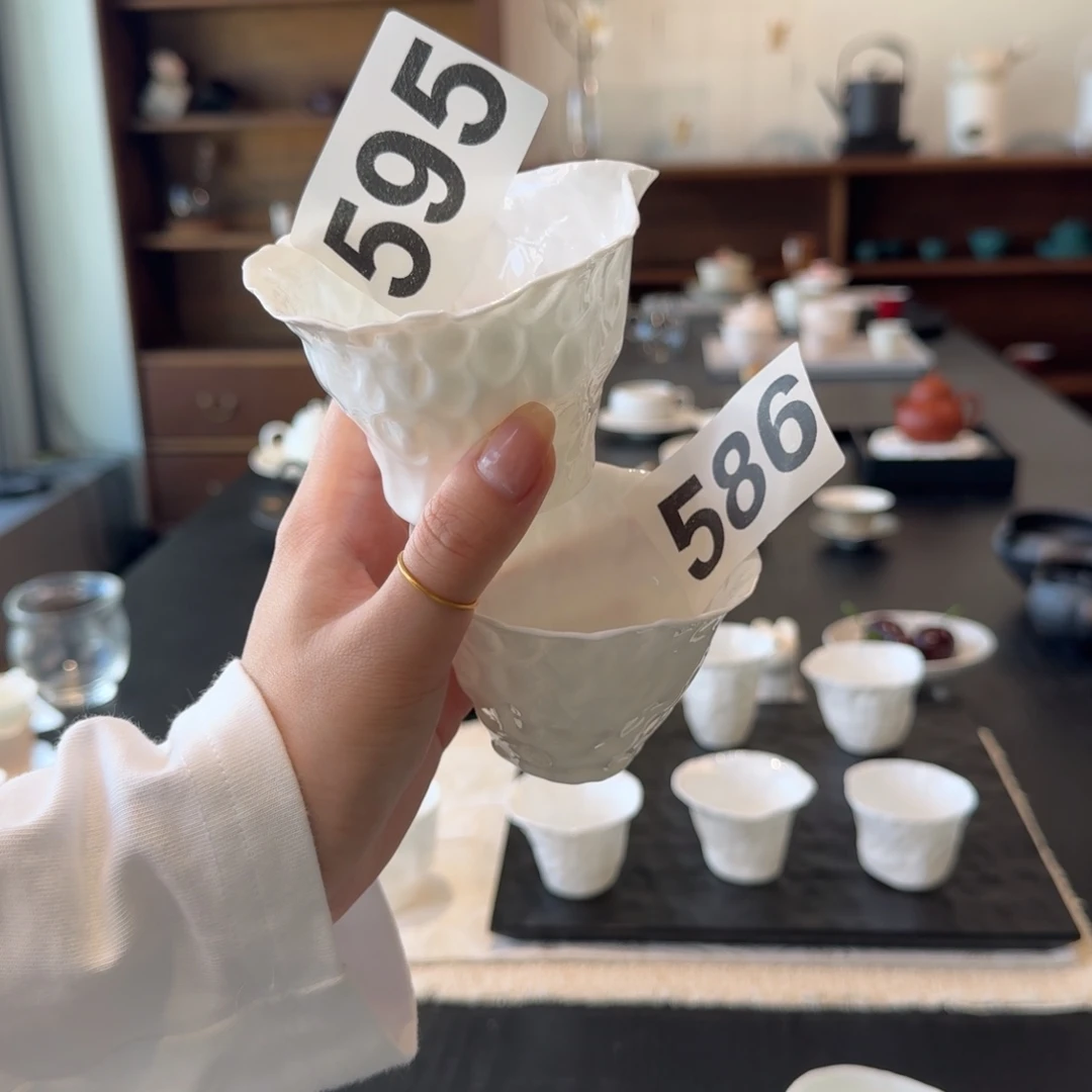 艾****补发586+595公道杯2个