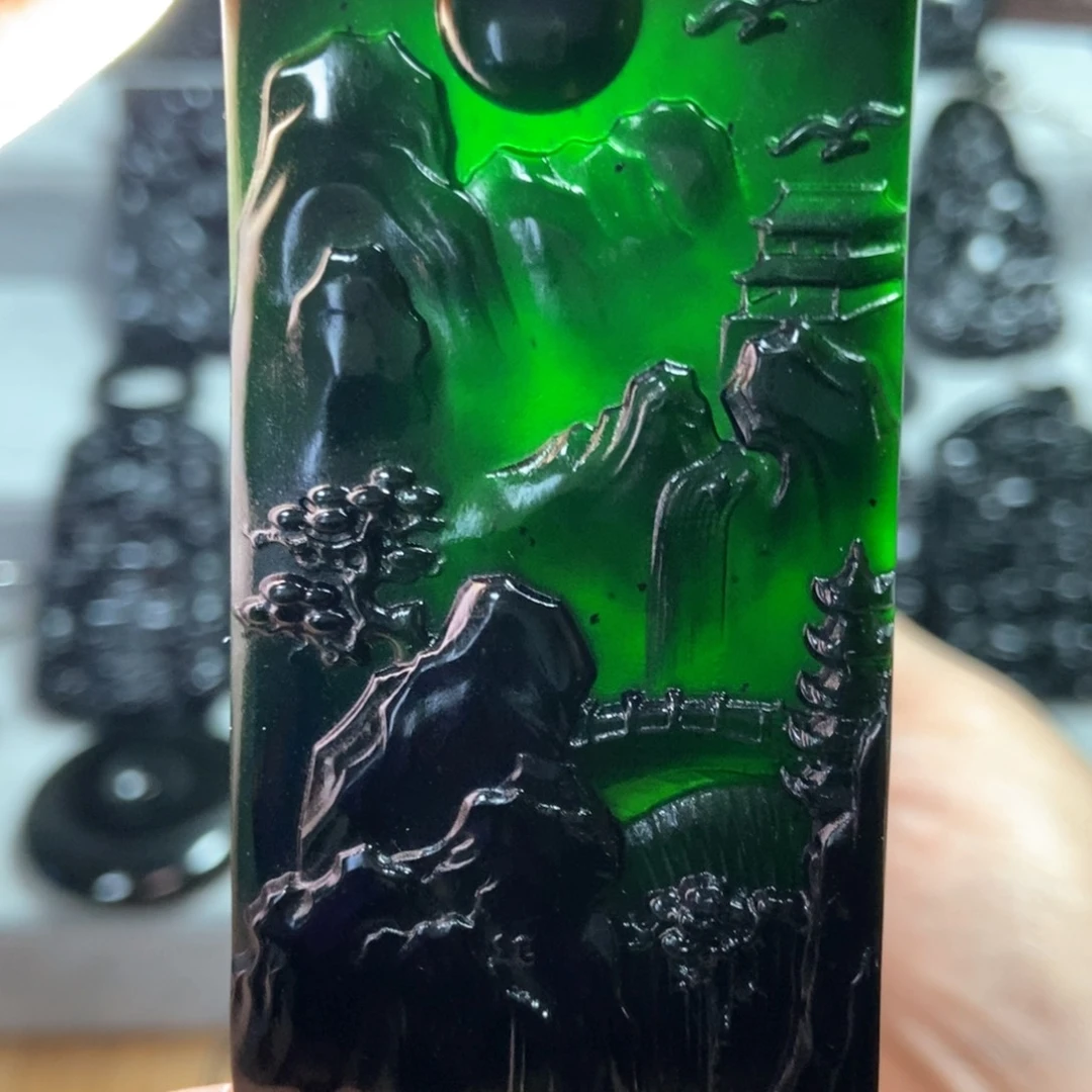 未镶嵌蛇纹石玉颈饰