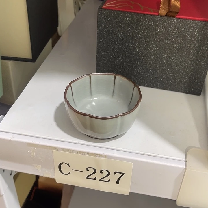 福利待遇多多哦哦哦